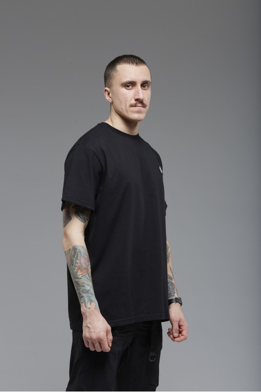 T-SHIRT PYRAMID TL 02LOS SS22 BLACK